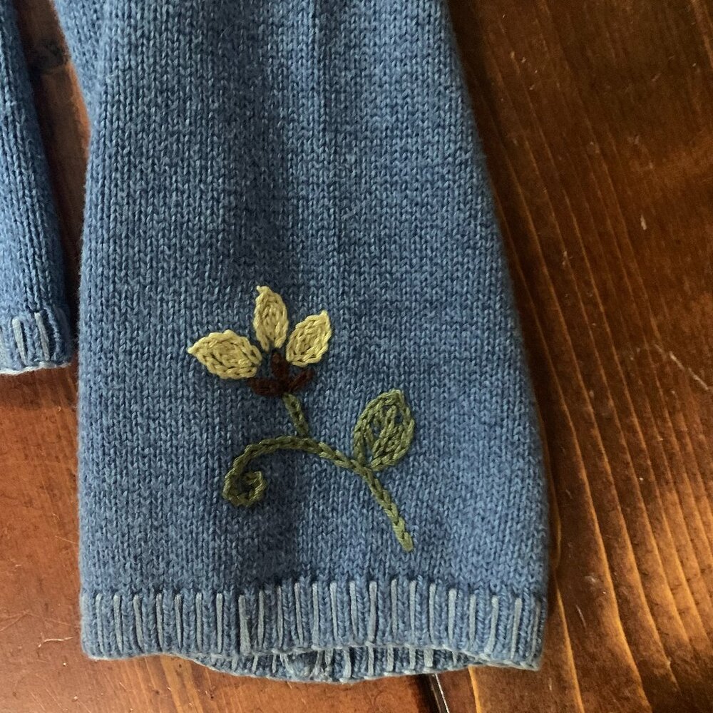 Lord & Taylor Blue Floral Embroidered Women's Large Tie Front Knit Cardigan EUC - Picture 10 of 15